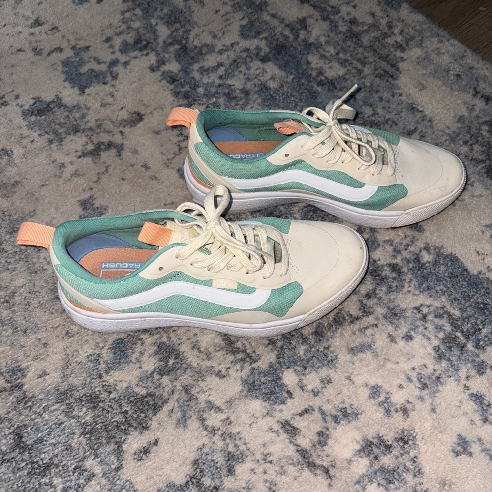 Vans Ultra range sneakers - Picture 3 of 6